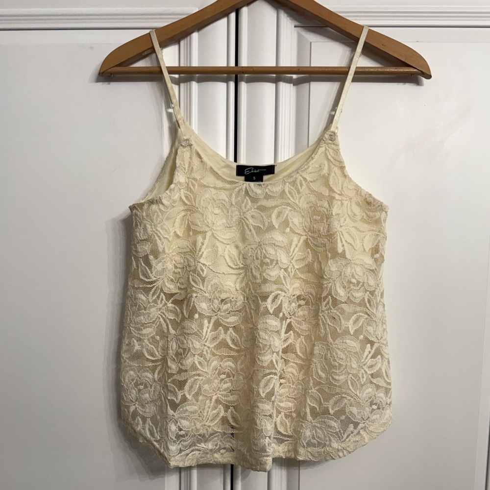 Exist Women's Size Small Cream Coloured Lacey Camisole w/Adjustable Straps NWT